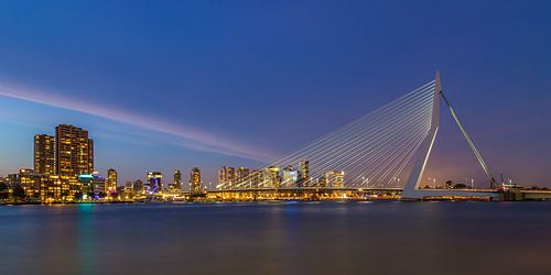 Le pont Erasmus à Rotterdam le soir - 1 sur Tux Photography