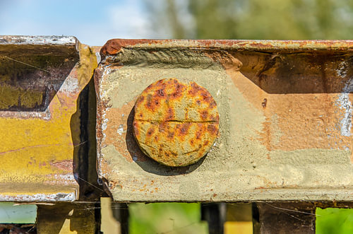 Roest en spinnenwebben