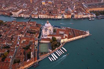 Santa Maria della Salute vue du ciel sur Ewold Kooistra