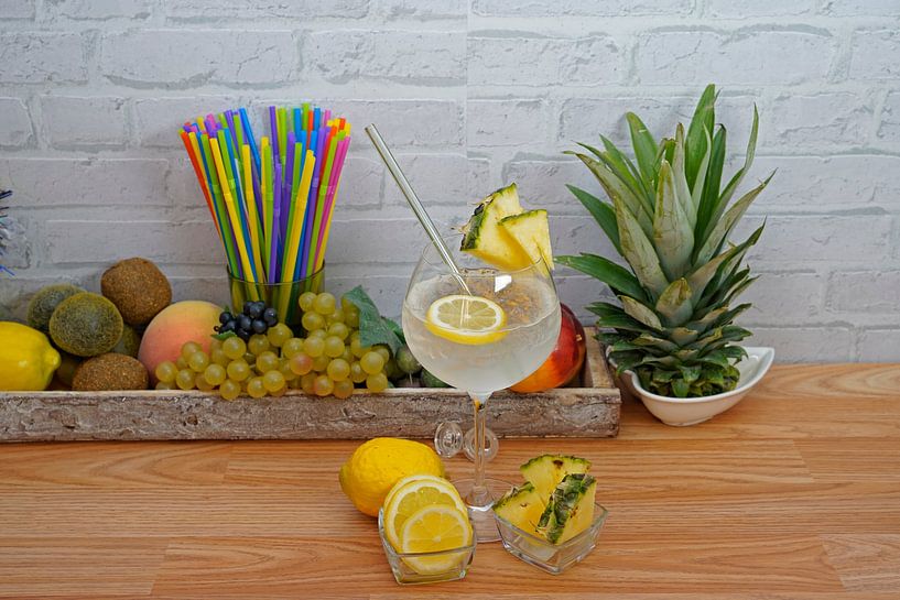 Rum trifft auf Kokosnuss und Tonic von Babetts Bildergalerie