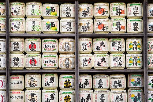 Vaten sake bij Japanse tempel