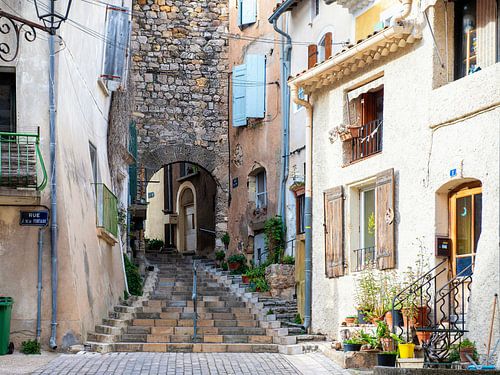 Rue pittoresque de Nébian