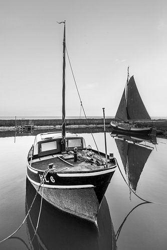 The smallest port of Friesland, Laaxum, in black and white