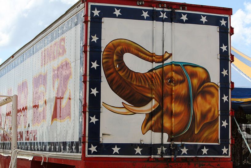 circuswagen olifant jumbo van Frans Versteden