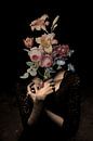 Selbstporträt mit Blumen (Inkognito) von toon joosen Miniaturansicht