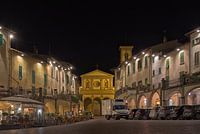 Piazza Giacomo Matteotti in de avond