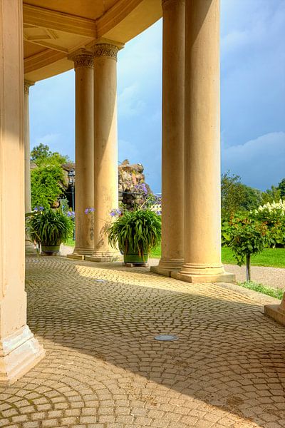 Schwerin castle pillars by Jan Brons
