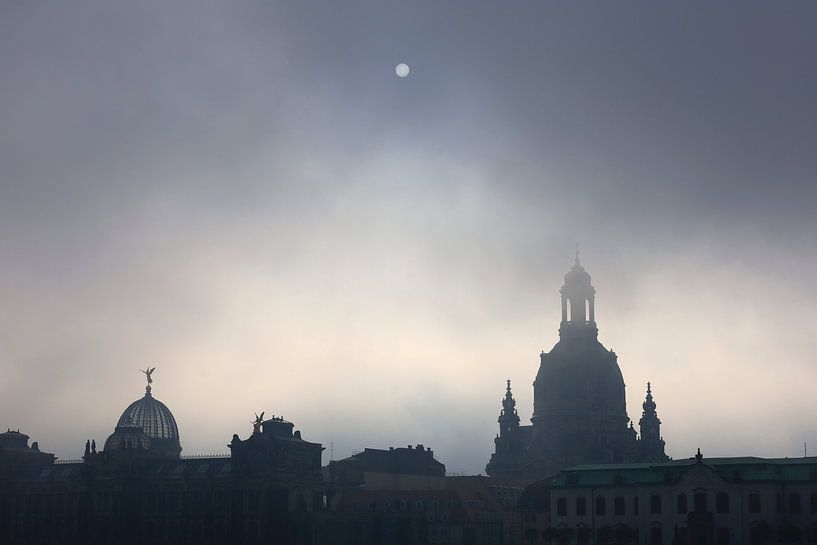 Foggy morning, view to the Frauenkirche Dresden by Thomas Jäger