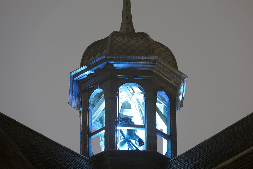 Klokkentoren Pieterskerk in Utrecht van Donker Utrecht