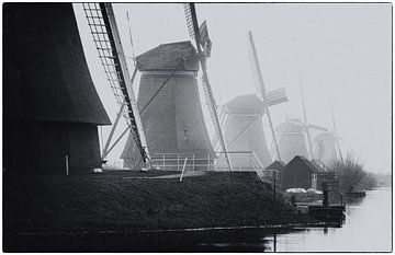 Hollandse molens in Kinderdijk van Jeannette Kliebisch