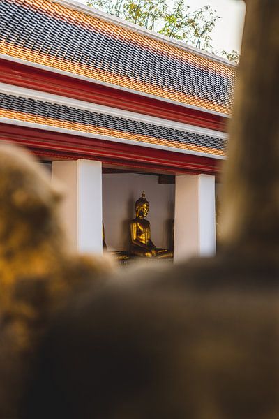 Wat Pho: The Spiritual Heart of Bangkok with the Reclining Buddha by Ken Tempelers