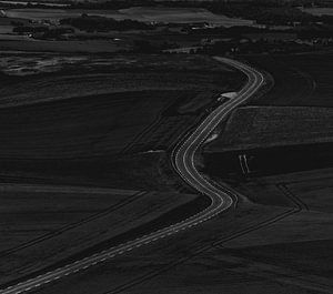 Provinzstraße durch die Landschaft