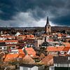 Domburg liegt unter einem bedrohlichen Gewitterhimmel von Fotografie Jeronimo