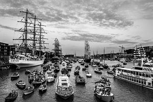 Sail Amsterdam 2015 en noir et blanc  sur Ton de Koning