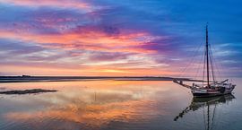 Port of Sil Texel Neerlandia awaits high tide by Richard Heerschap Fotografie