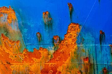 Scheepsromp in blauw en roestbruin van Frans Blok