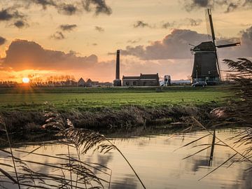 Windmühle die Kaagmolen im westfriesischen Opmeer von Andre Bolhoeve