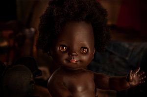 Black Doll van Dennis Timmer