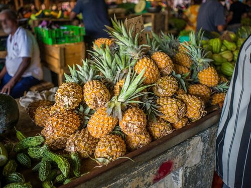 Mauritius – Pineapples at the Central Flacq Market