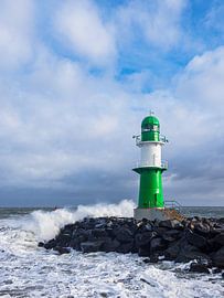 Pier on the Baltic coast in Warnemünde by Rico Ködder