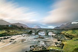 BRIDGE TO NEVERENDING LAND SLIGACHAN, SCOTLAND van Gerhard Nel