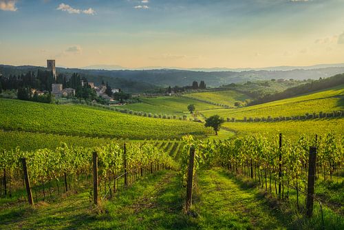 Die Goldene Stunde des Chianti und die antike Abtei Badia a Passignano von Stefano Orazzini