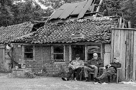 old men on Texel catching up by Frits Hogewoning