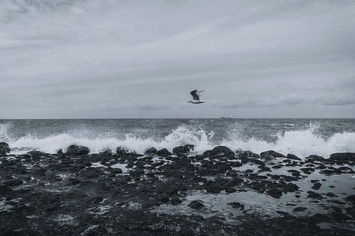 Temps orageux sur la plage sur Stedom Fotografie