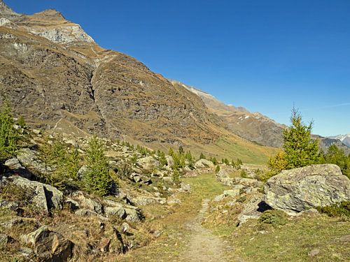 Wanderweg in den italienischen Alpen