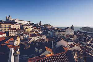 Lissabon – Alfama von Alexander Voss