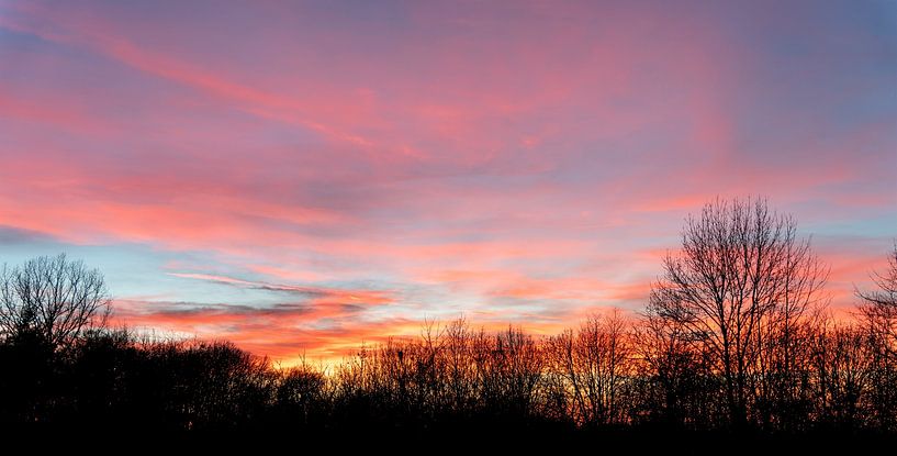 Farbenfroher Sonnenuntergang von Achim Prill