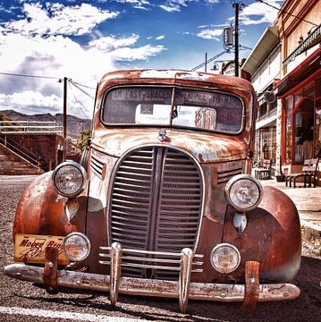 A galopy 1938 Ford Pickup trick in Jerome, Arizona