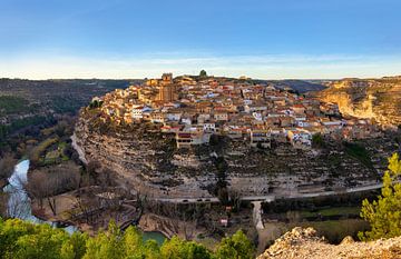 Uitzicht over Jorquera, Spanje van Adelheid Smitt