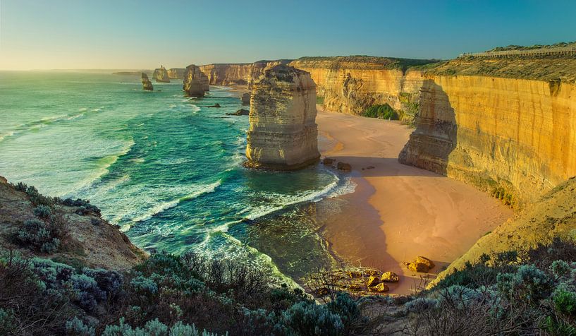 Sunset at the Twelve Apostels along the Great Ocean Road by Sven Wildschut