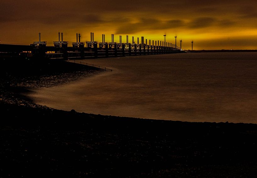 Zeeland storm surge barrier at dusk. by Hartsema fotografie
