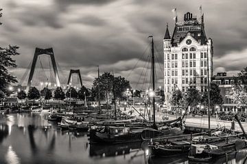 The white house in Rotterdam by Lorena Cirstea