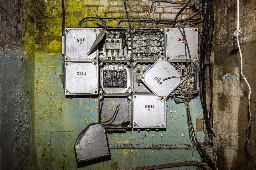 Alte Strom-Sicherungskästen - Lost Place Alter Flugplatz Rangsdorf von Frank Herrmann