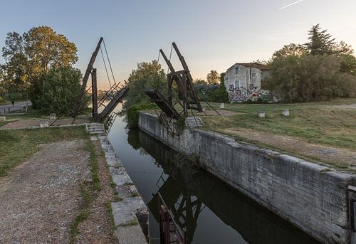 Zugbrücke von Vincent van Gogh in Arles, Provence, Frankreich