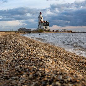 Beachfront lighthouse. by Floyd Angenent