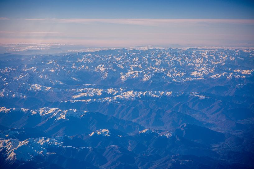 Photographie aérienne des montagnes sur Charles Poorter