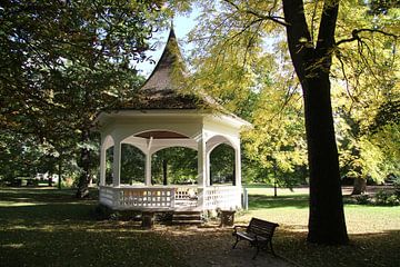 Paviljoen in het kuurpark van Bad Neustadt van Martin Flechsig