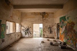 Lost ruin in Tenerife by Lukas Fiebiger