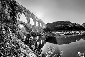Pont Du Gard schwarz-weiß
