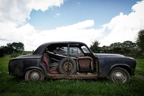Old abandoned car