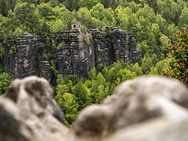 Bielatal en Suisse saxonne - vue en direction de la Kaiser-Wilhelm-Feste