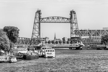 Rotterdam, zicht op de Hef