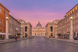 St-Pietersbasiliek gezien vanuit de via della Conciliazione