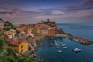 Vernazza Cinque Terre sur Rene Ladenius Digital Art