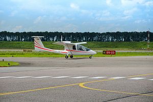 Sportvliegtuig op Airport lelystad