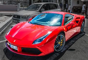 Leuchtend roter Ferrari